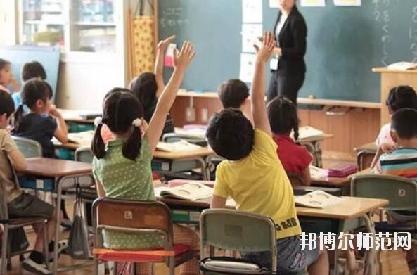 貴州初中生上幼師學校好不好