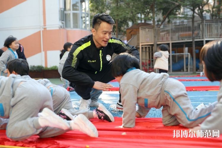 江西男生上什么幼師學(xué)校比較好