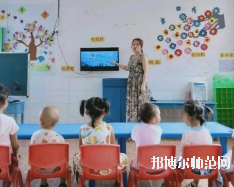 滄州2021年女生讀幼師學校學什么專業(yè)好