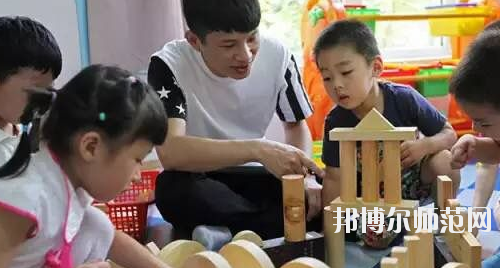 白銀2021年幼師學校學什么的