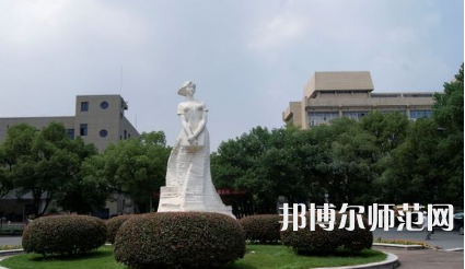 2023年南昌應(yīng)用技術(shù)師范學(xué)院是民辦大學(xué)還是公辦